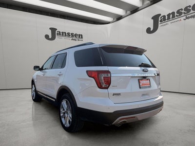 2016 Ford EXPLORER Base
