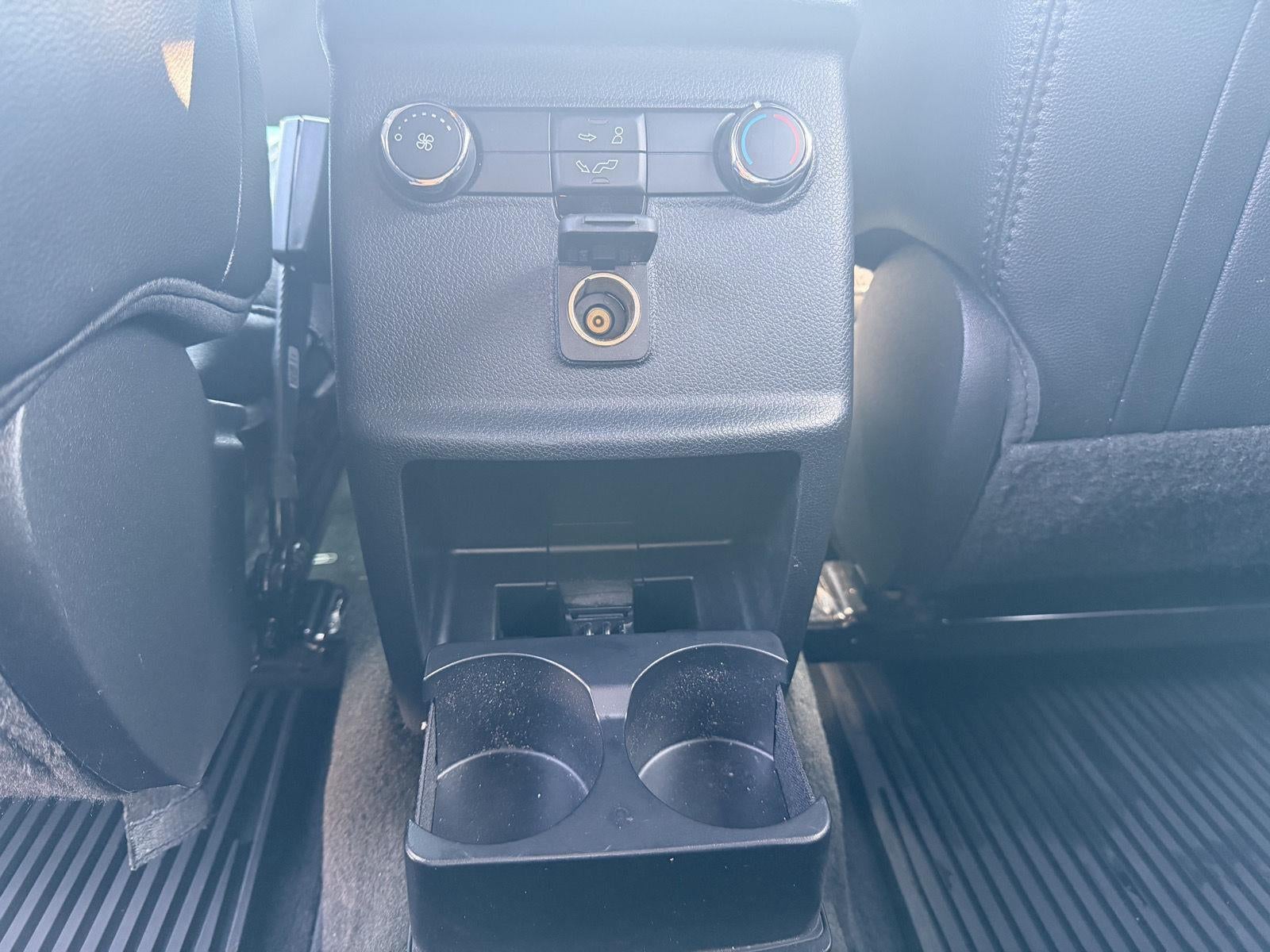 2016 Ford EXPLORER Base
