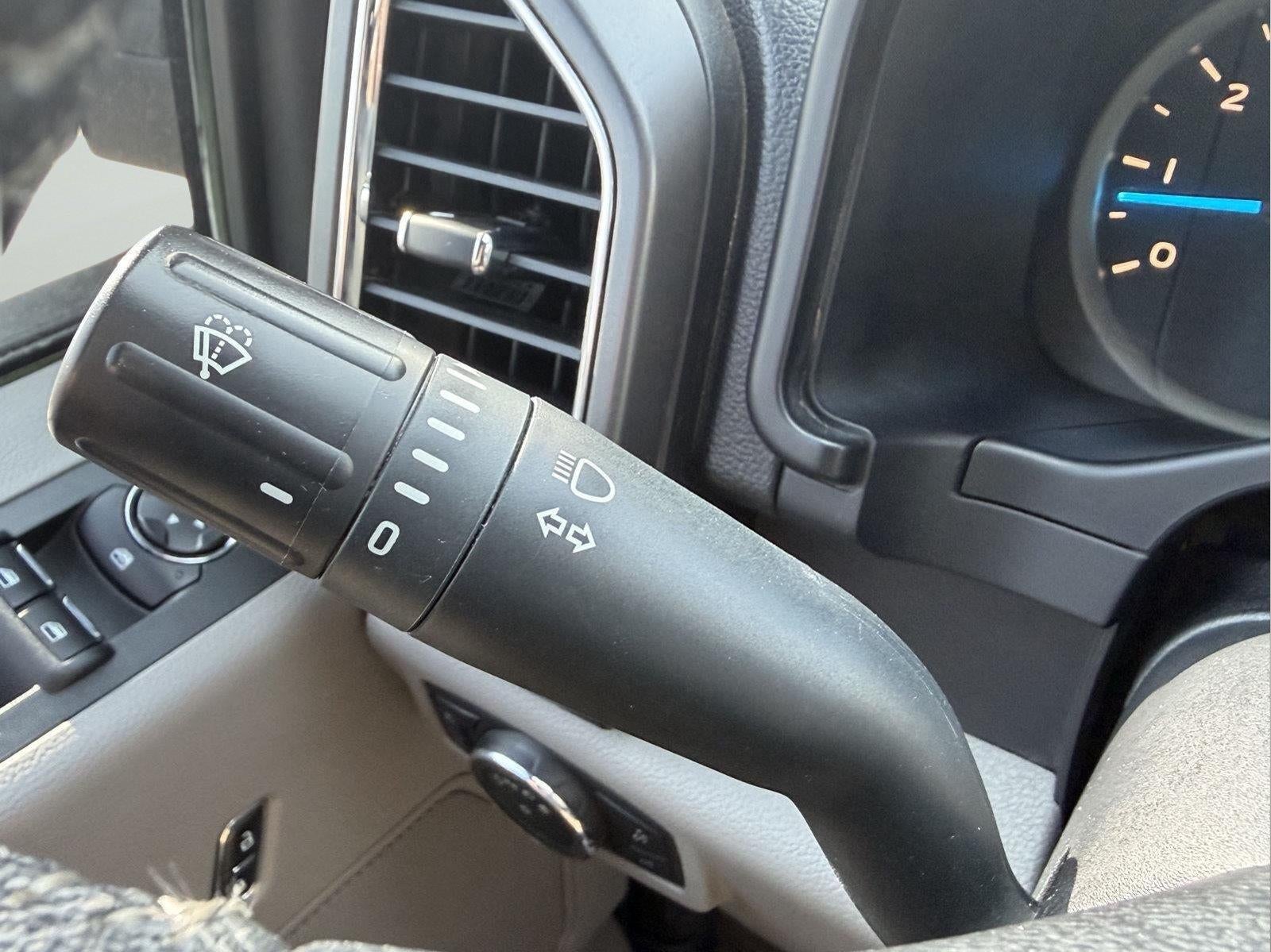 2016 Ford F-150 Base