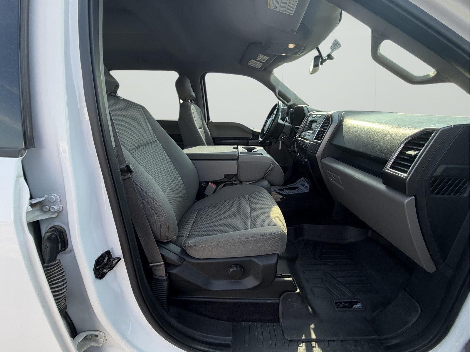 2016 Ford F-150 Base