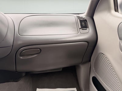 2000 Ford F-150 Base