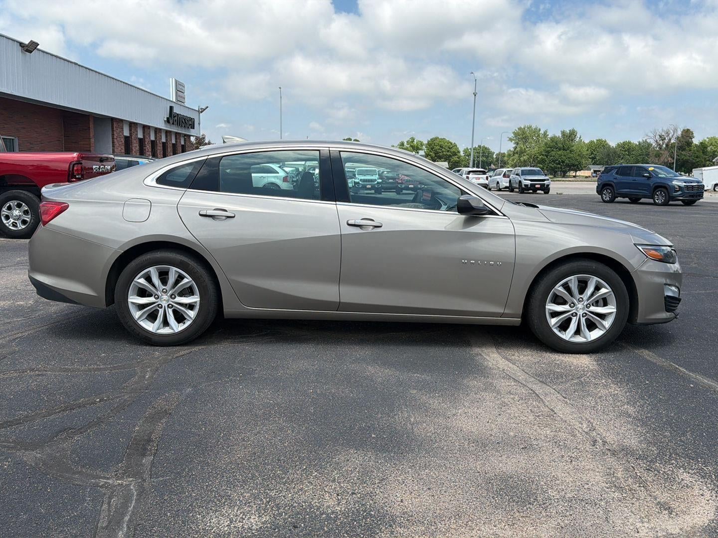 2023 Chevrolet Malibu LT