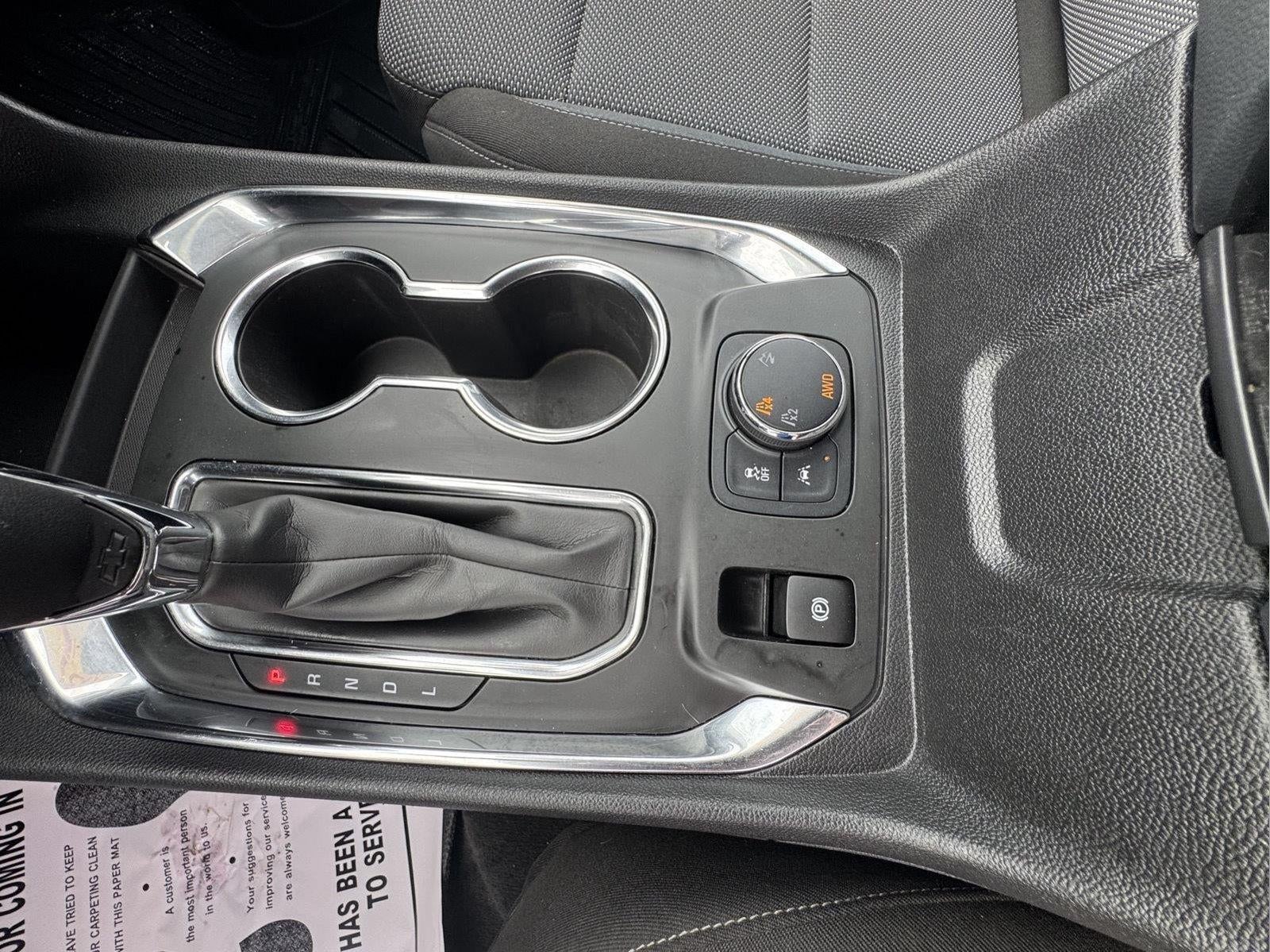 2021 Chevrolet Traverse LT Cloth