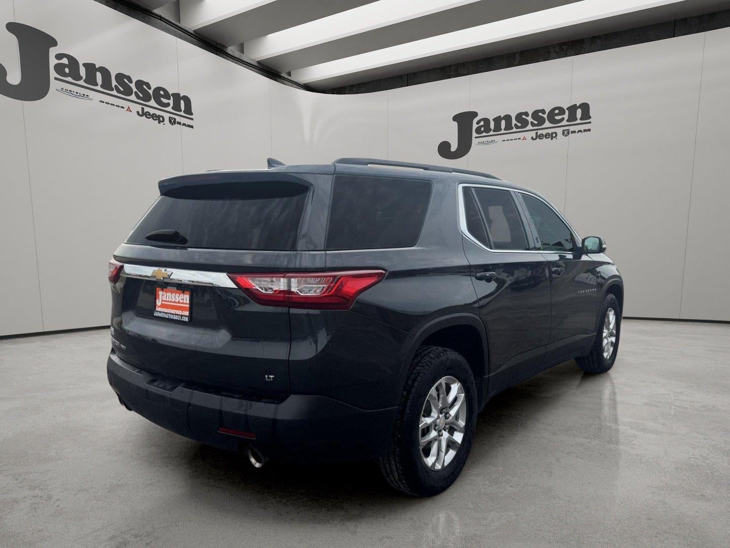 2021 Chevrolet Traverse LT Cloth