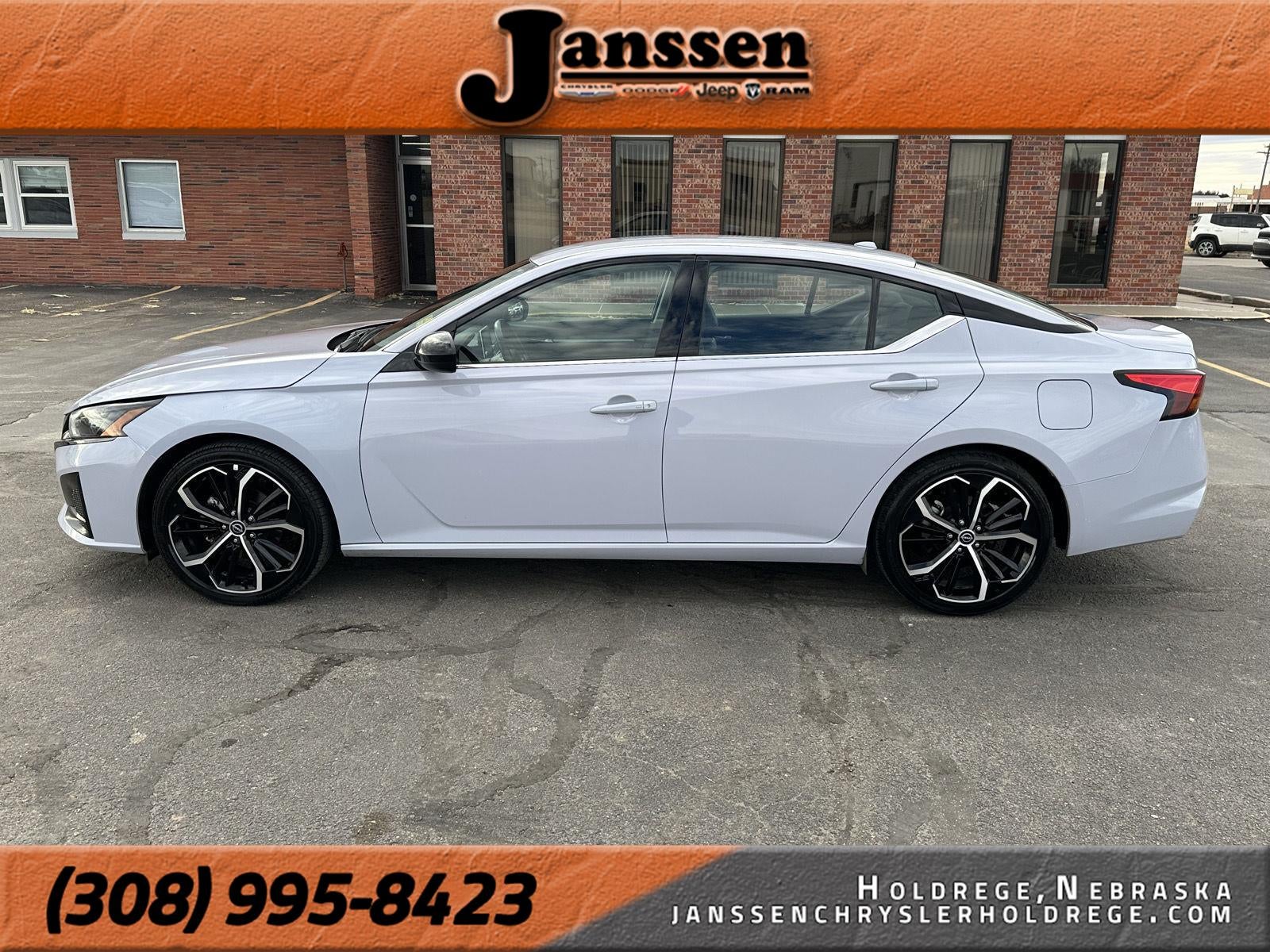 2024 Nissan Altima 2.5 SR