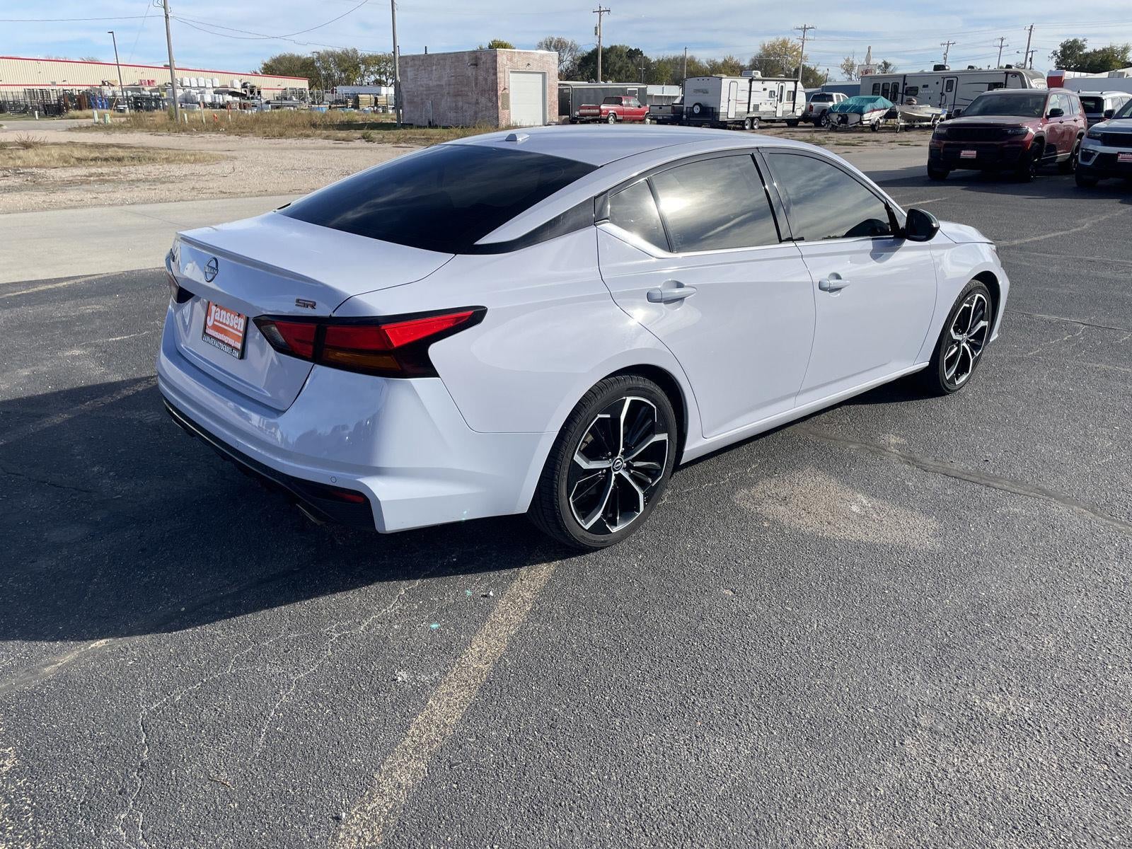 2024 Nissan Altima 2.5 SR