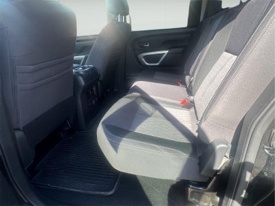2020 Nissan Titan SV