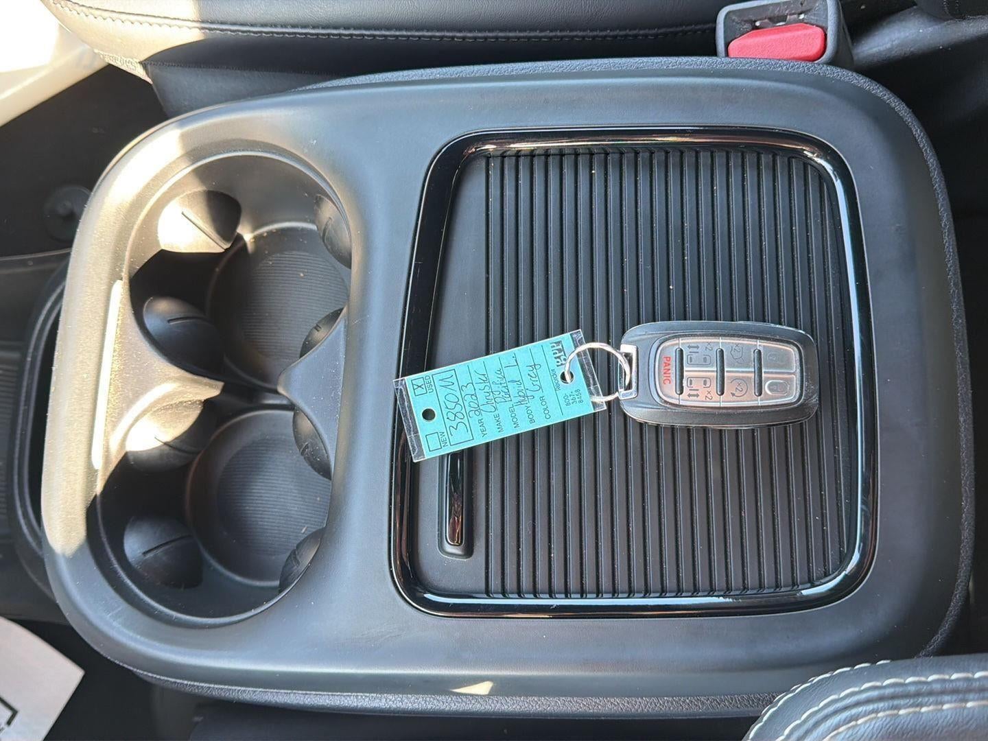 2023 Chrysler Pacifica Hybrid Touring L
