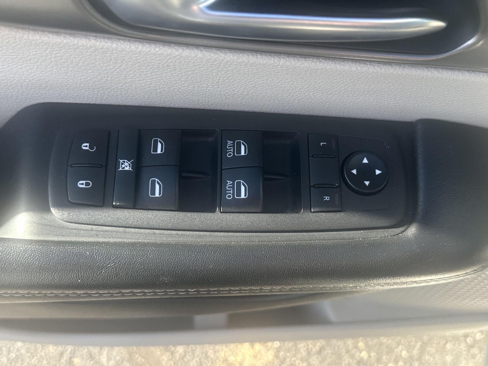 2021 Chrysler Pacifica Hybrid Touring L