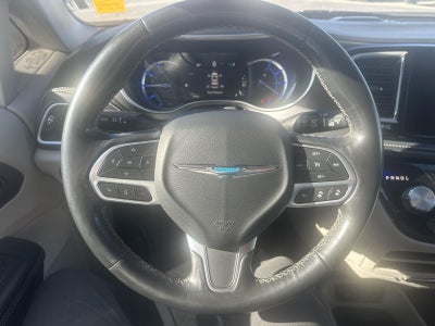 2021 Chrysler Pacifica Hybrid Touring L