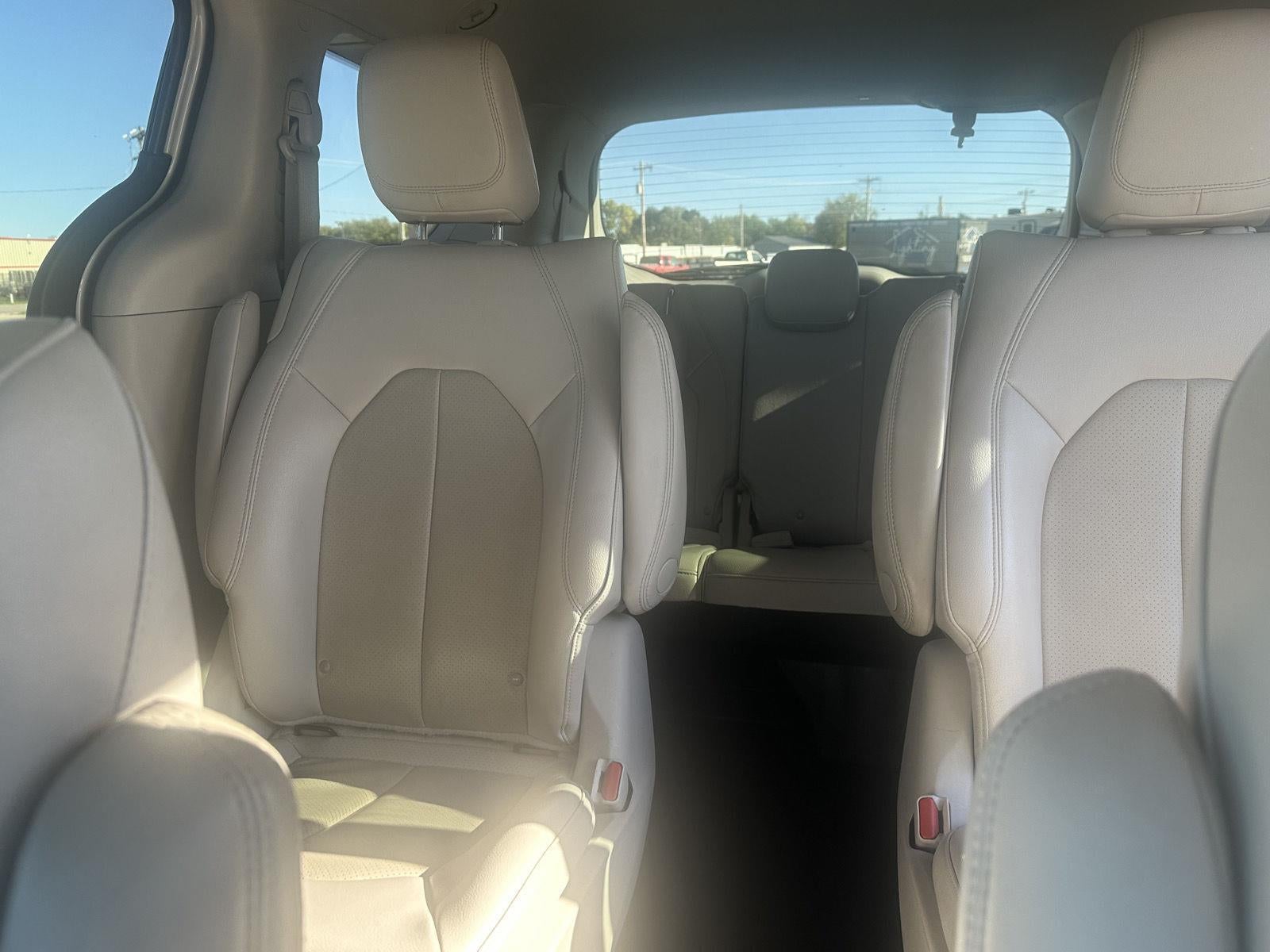 2021 Chrysler Pacifica Hybrid Touring L