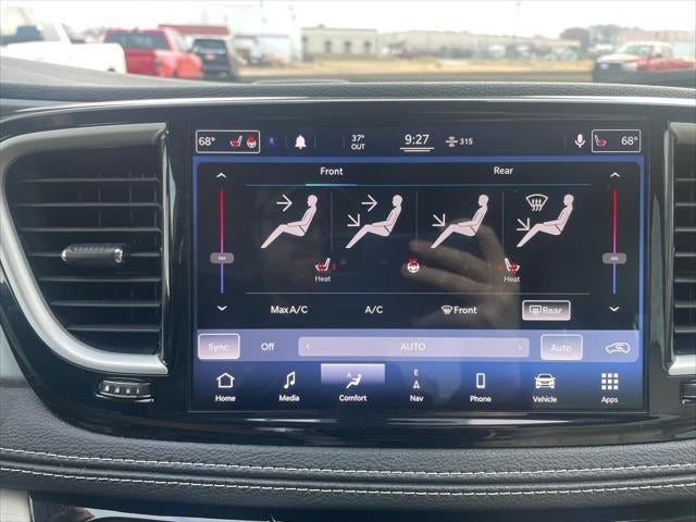 2021 Chrysler Pacifica Hybrid Touring L