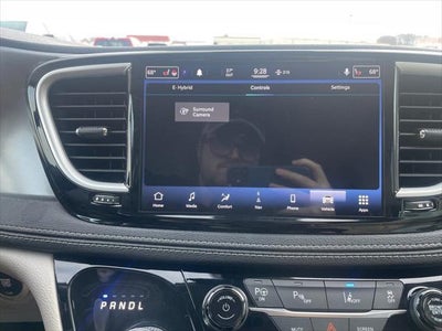 2021 Chrysler Pacifica Hybrid Touring L