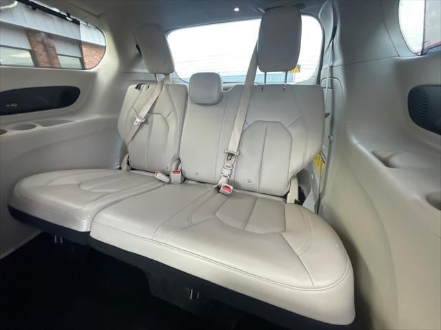 2021 Chrysler Pacifica Hybrid Touring L