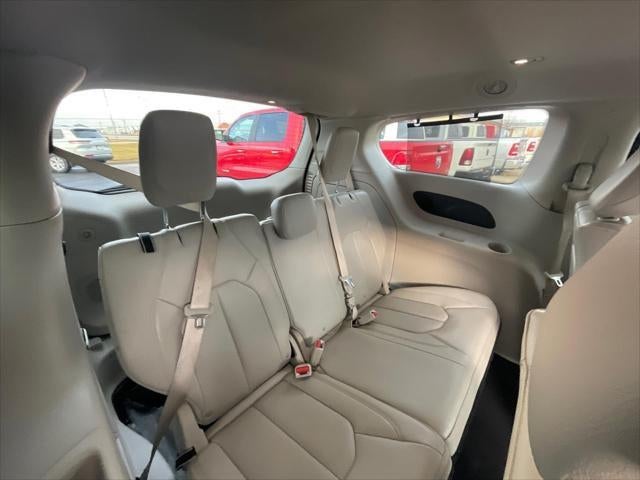 2021 Chrysler Pacifica Hybrid Touring L