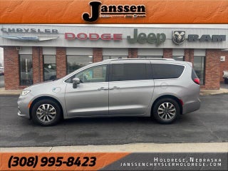 2021 Chrysler Pacifica Hybrid Touring L