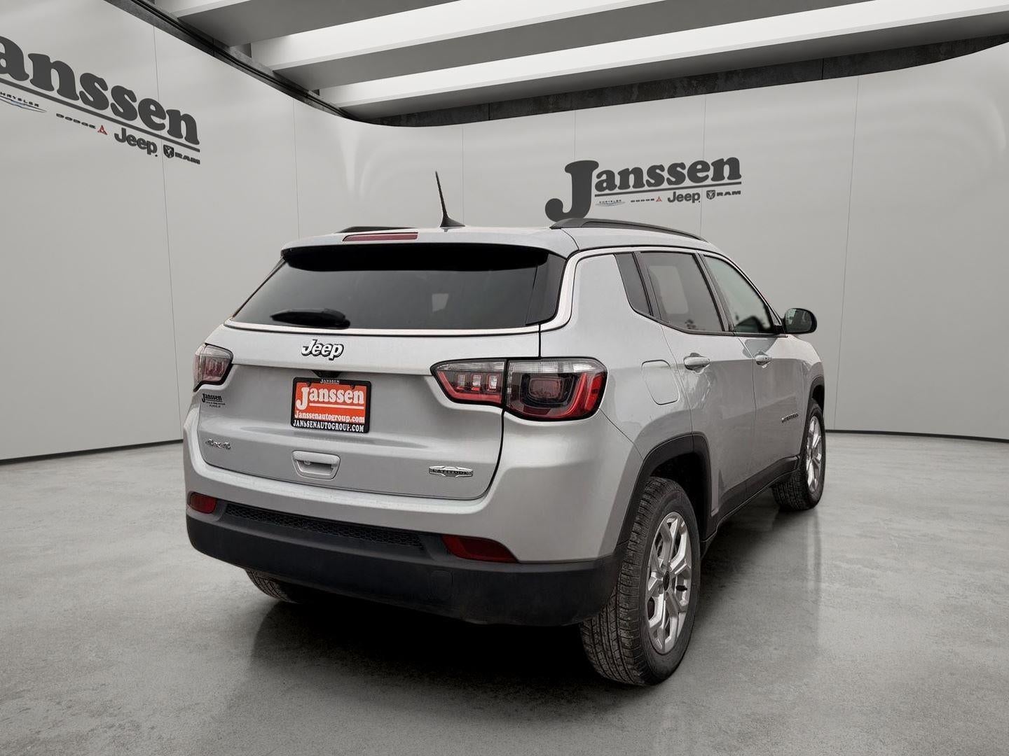 2025 Jeep Compass Latitude
