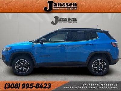 2025 Jeep Compass Trailhawk