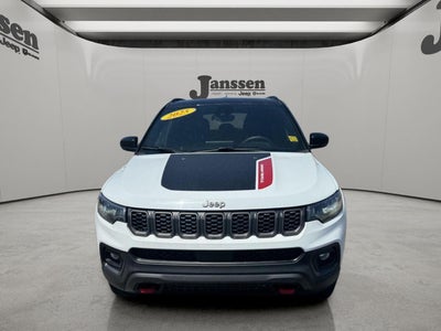 2025 Jeep Compass Trailhawk