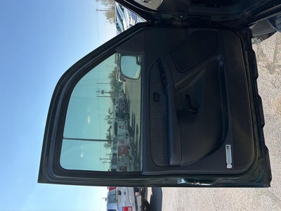 2003 Chevrolet Avalanche Base