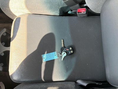 2003 Chevrolet Avalanche Base