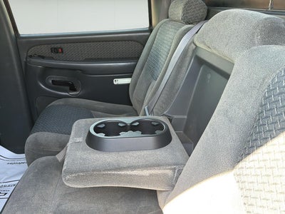 2003 Chevrolet Avalanche Base