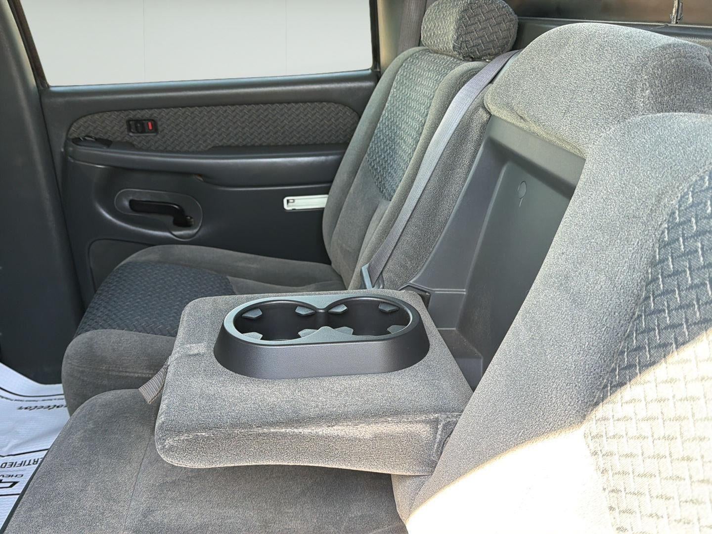 2003 Chevrolet Avalanche Base
