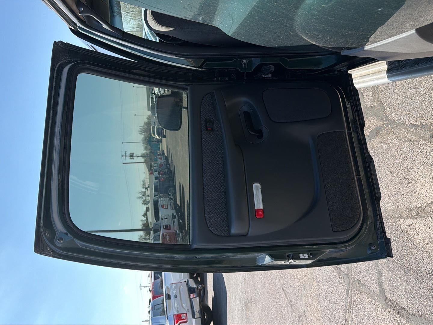 2003 Chevrolet Avalanche Base