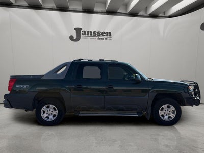 2003 Chevrolet Avalanche Base