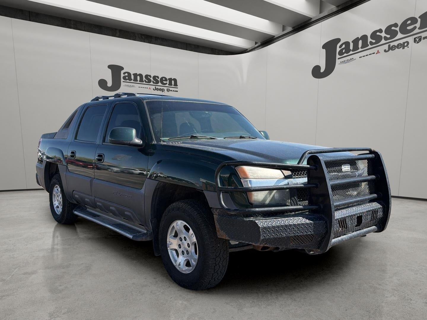 2003 Chevrolet Avalanche Base