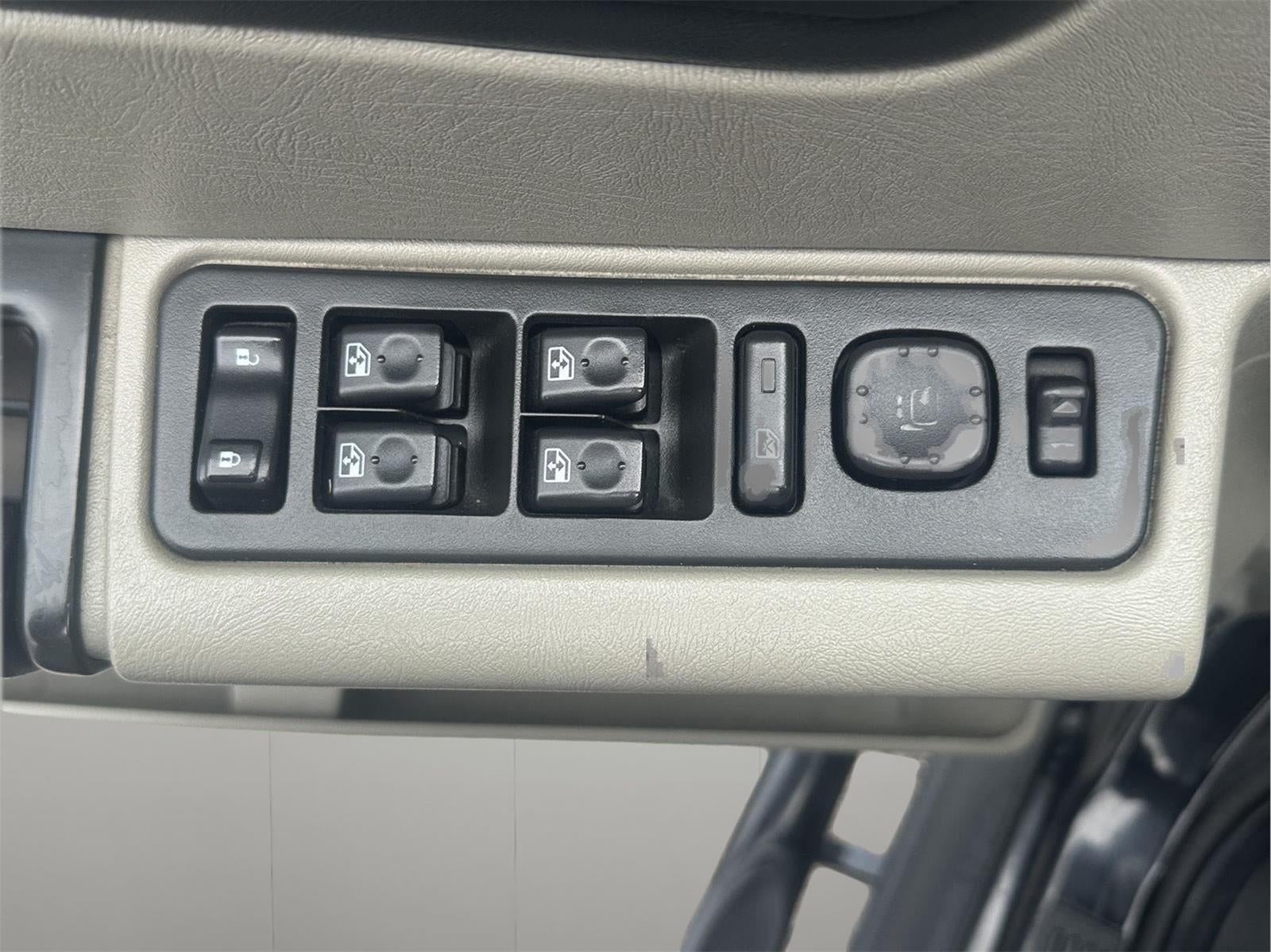 2005 HUMMER H2 SUT