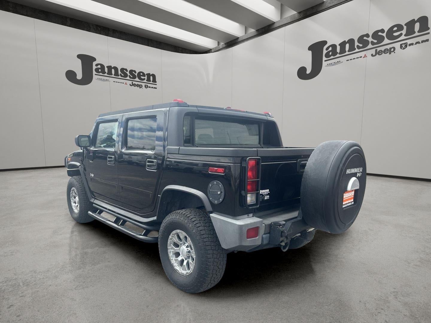 Used 2005 Hummer H2 Base with VIN 5GRGN22U65H129976 for sale in Holdrege, NE