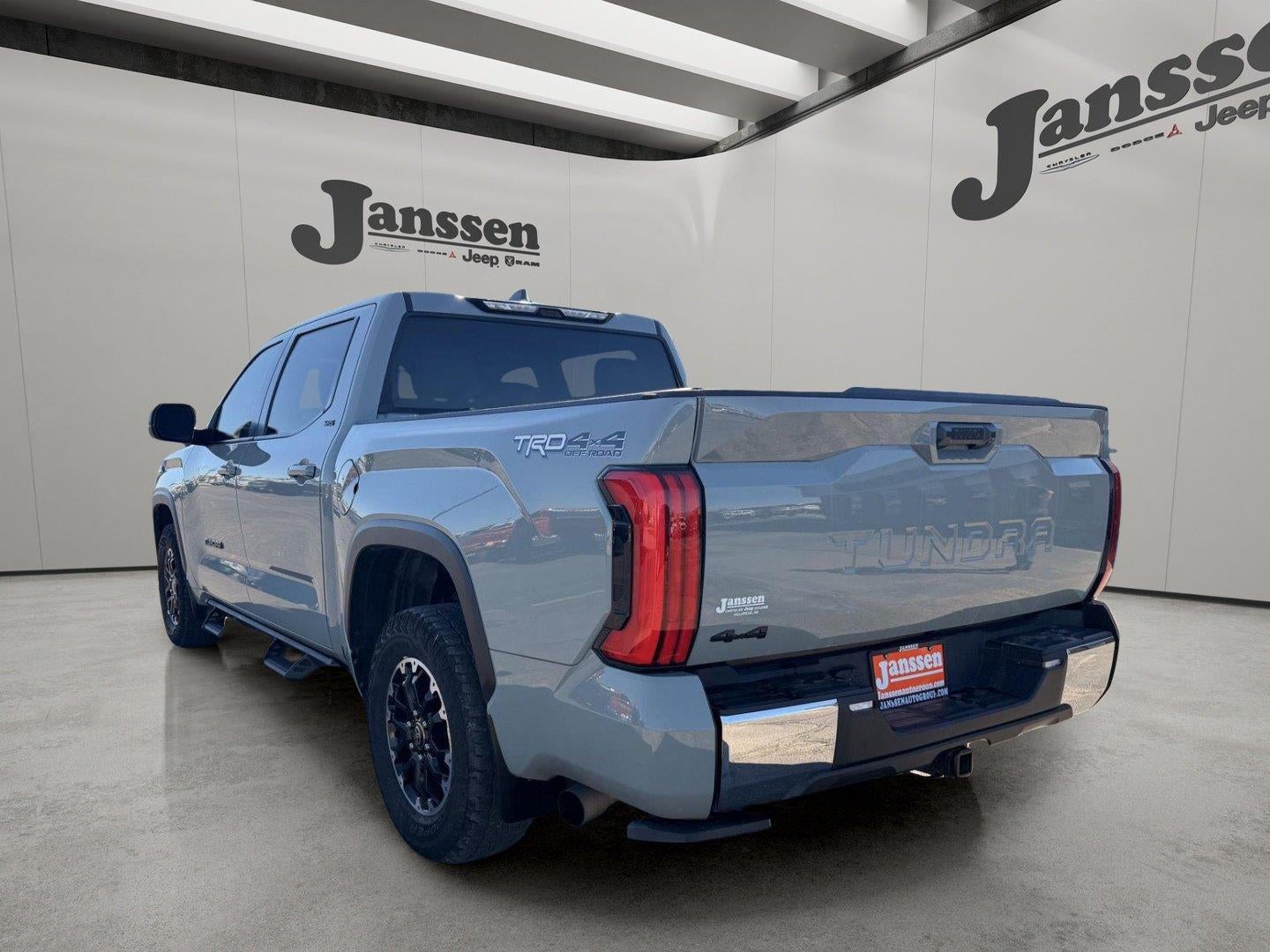 2025 Toyota Tundra SR5