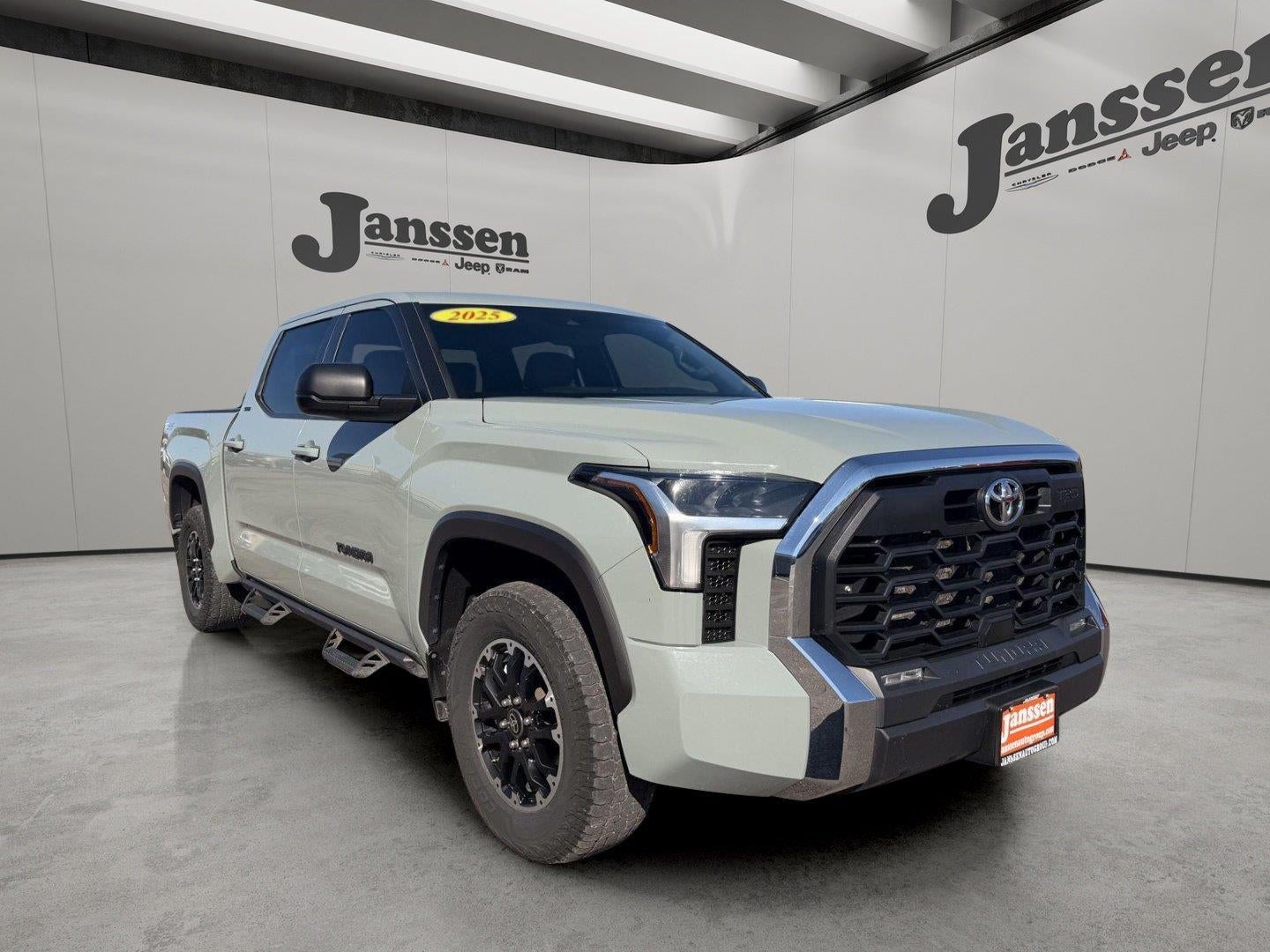2025 Toyota Tundra SR5